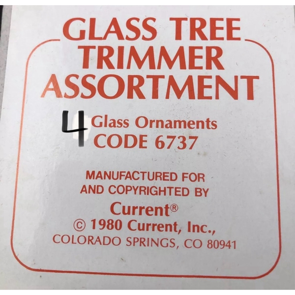 Vintage 1980 Current Glass Christmas Ornaments 2.5" Square with Metal Hanger - Picture 8 of 8